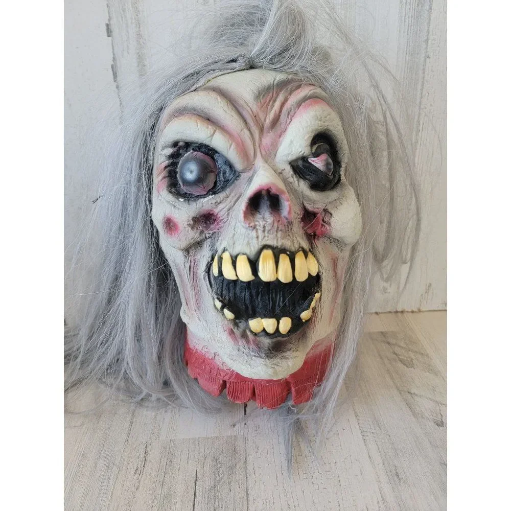 Hanging zombie life size‎ head Grandma Halloween scary prop decor